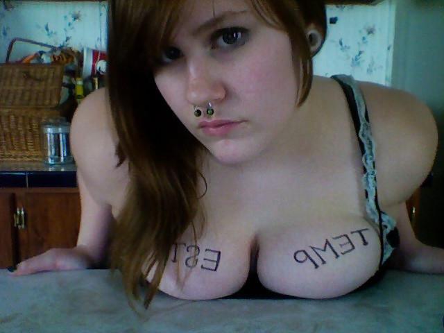 25P Chubby With Glasses