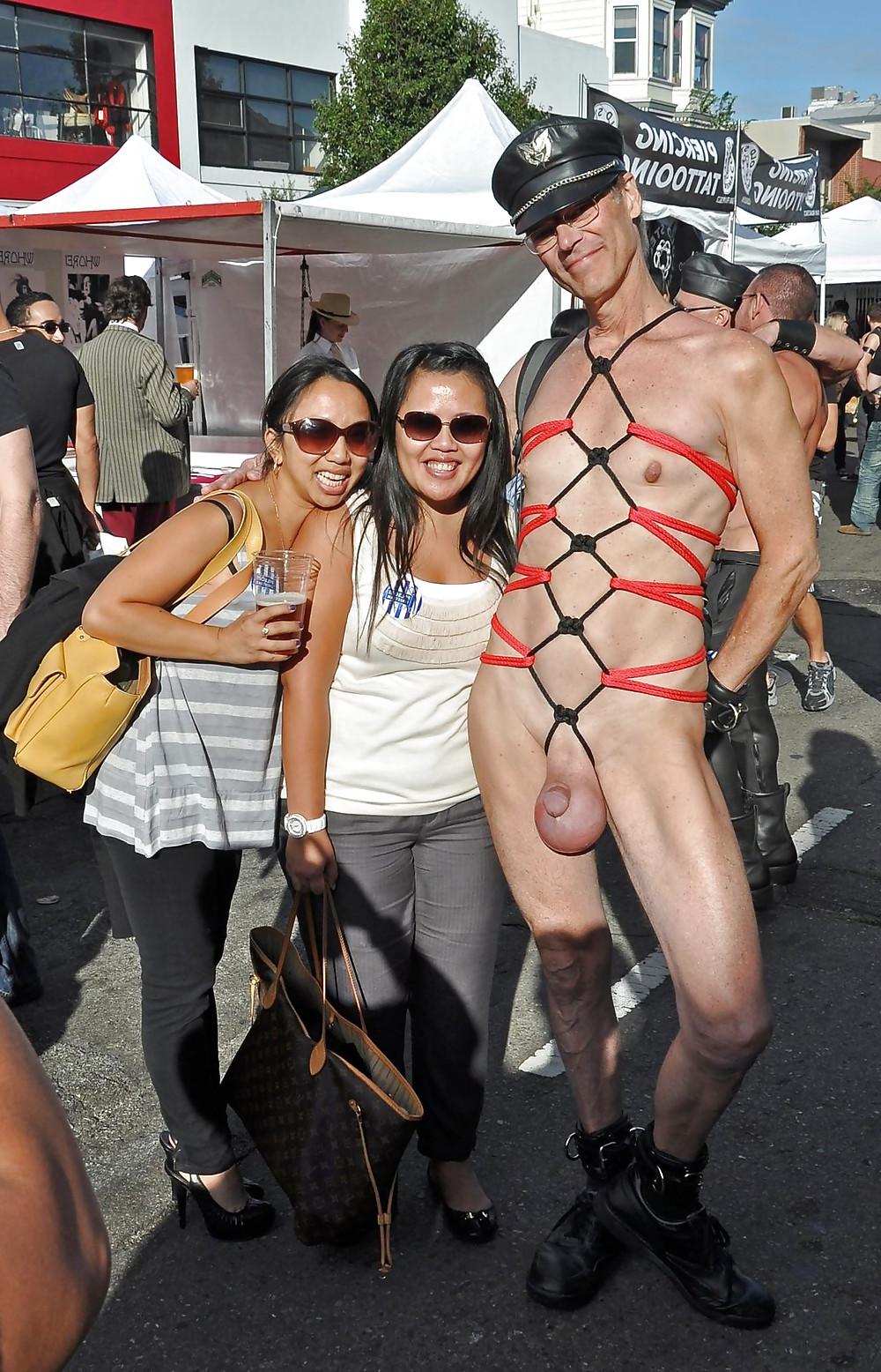 16P Weird amd funny CFNM in public