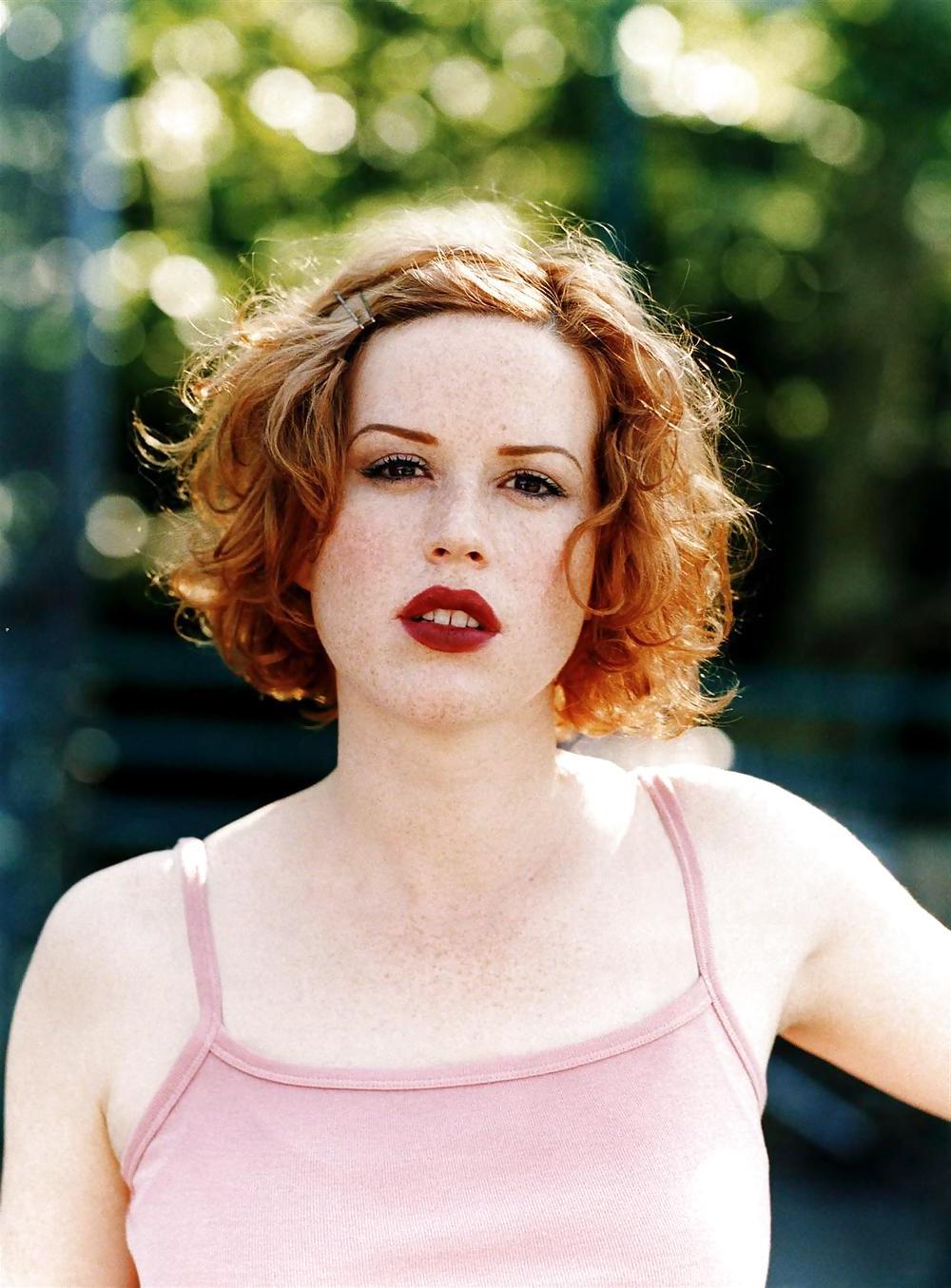 24P Female celebs - Random .. and good