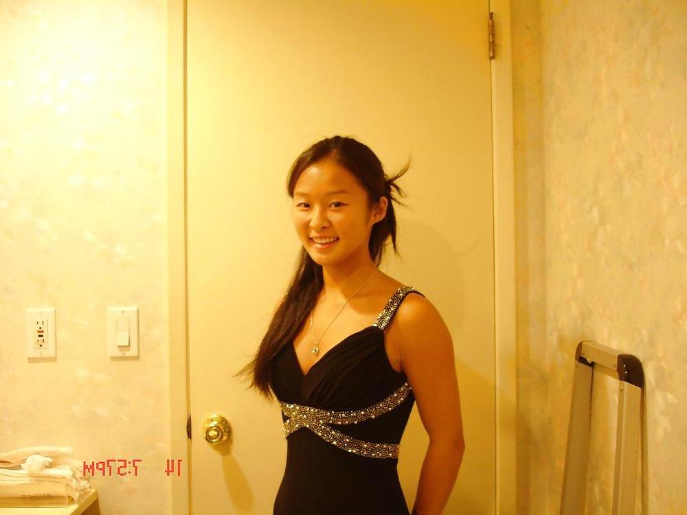 6P Hmong sexy topless