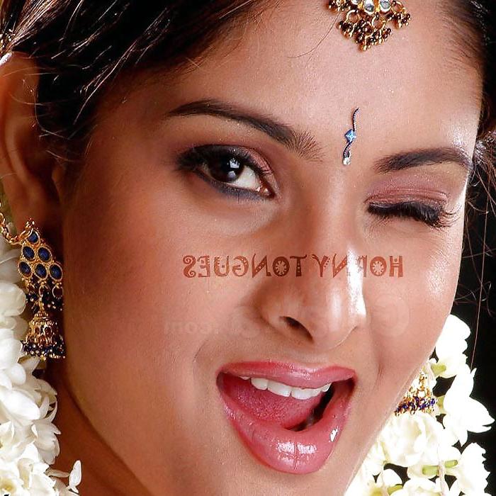 23P Actress Tongue