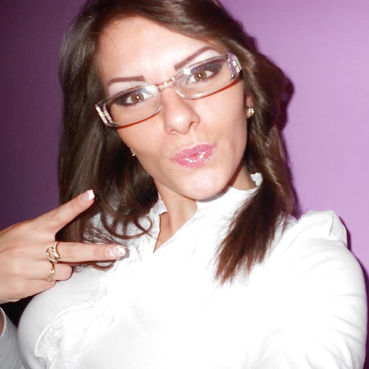 25P REAL MATURE & MILF LADIES & SLUTS