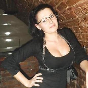 25P REAL MATURE & MILF LADIES & SLUTS