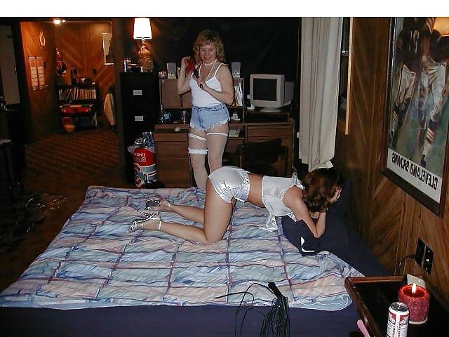 25P Milf sluts get kinky