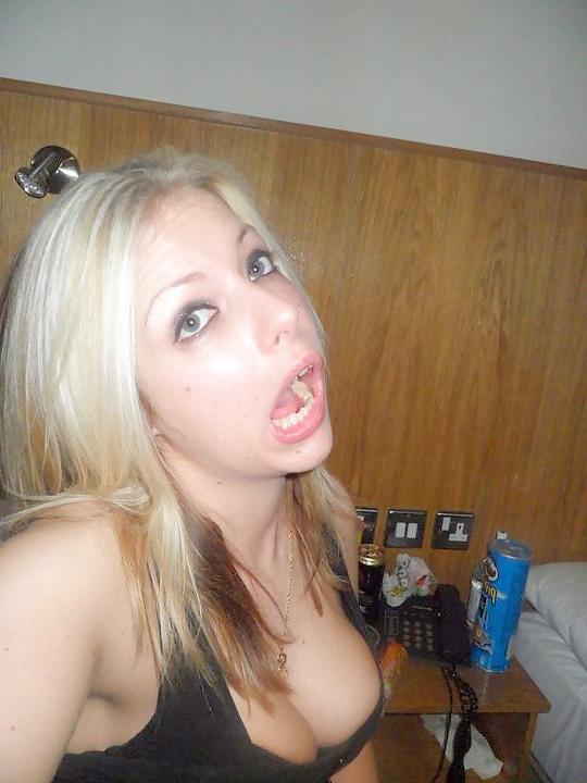 20P British girl open mouth