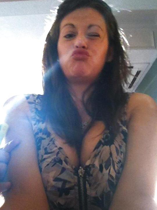11P Sexy Sweet Kinky Shaggable Slut Sarah UK