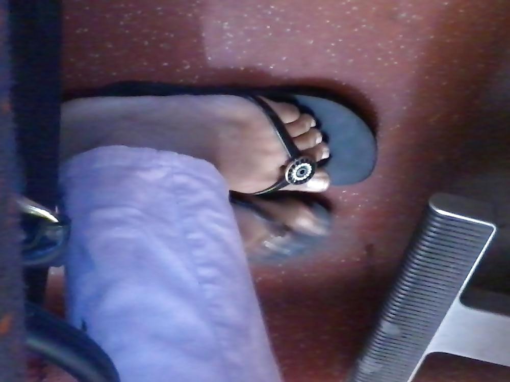 13P Arabic hot feet and sexy sandals