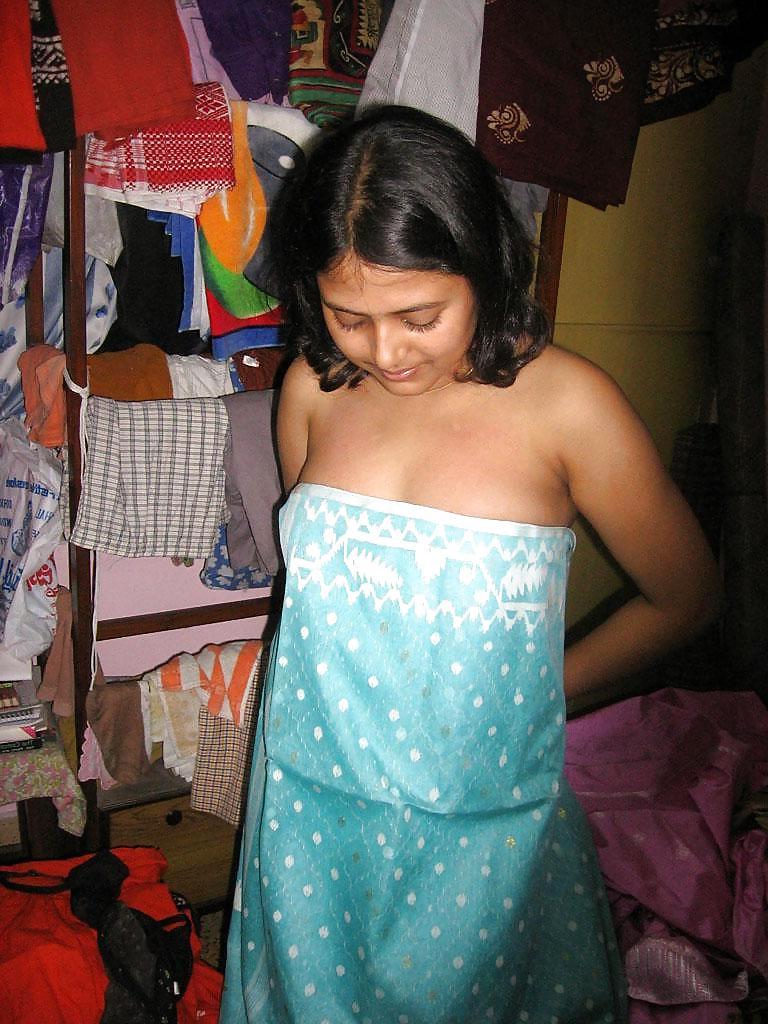 18P Indian wife (cute and hot)