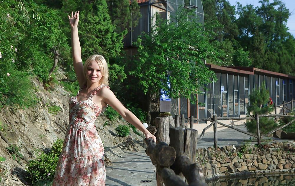 20P Cute Blonde in her Summer Dress
