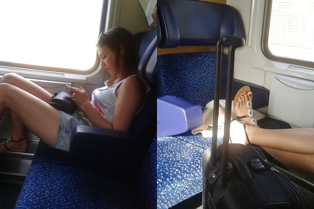 25P Candid Feet - Pix taken by me