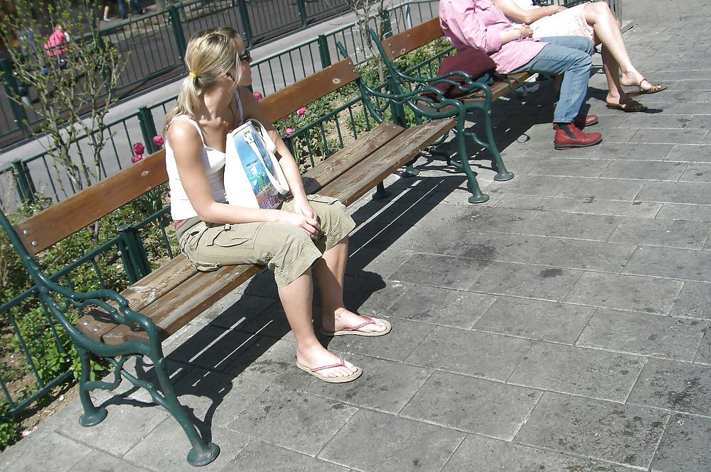 25P Candid Feet - Pix taken by me