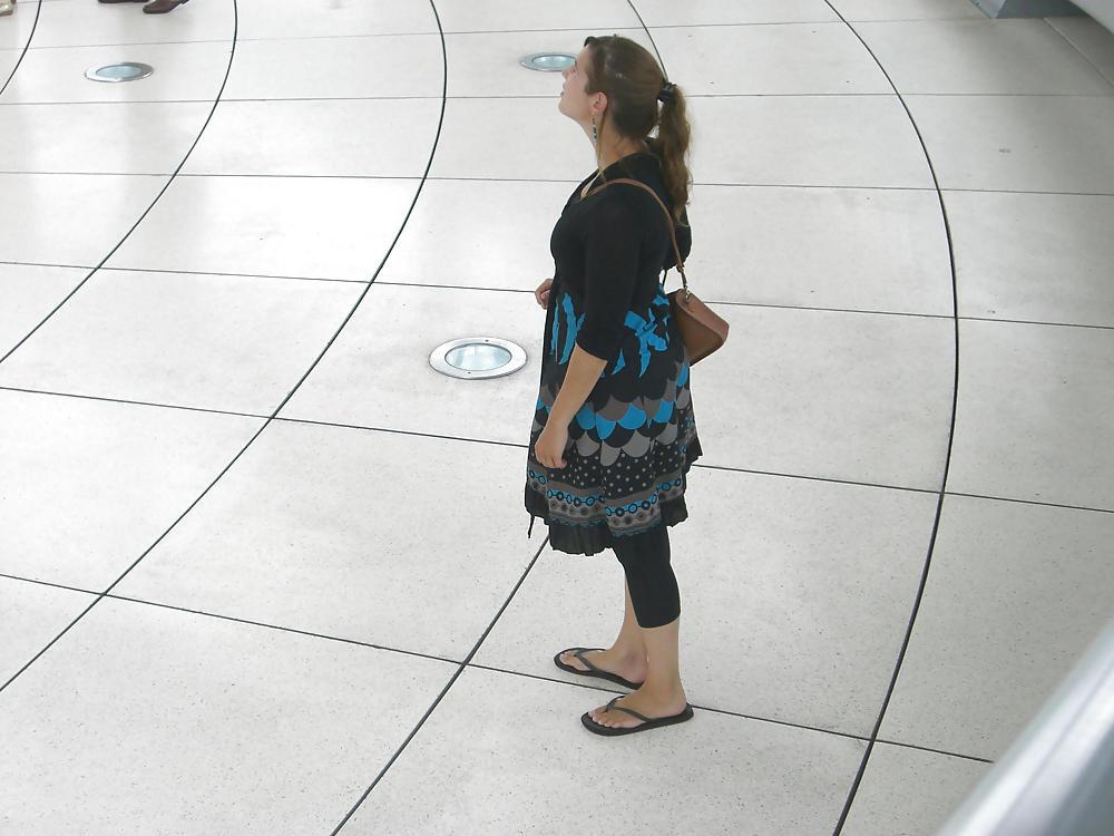 25P Candid Feet - Pix taken by me