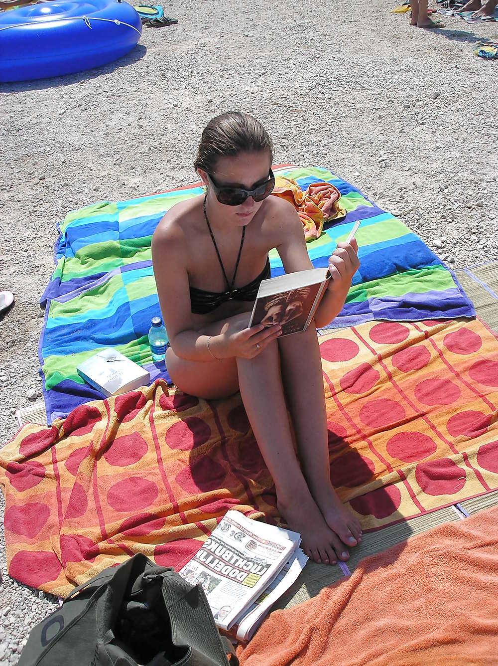25P Hot teen amateur feet (Mostly HQ)