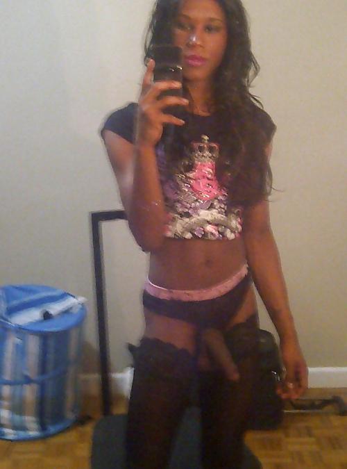 25P Real Shemale Escorts 1