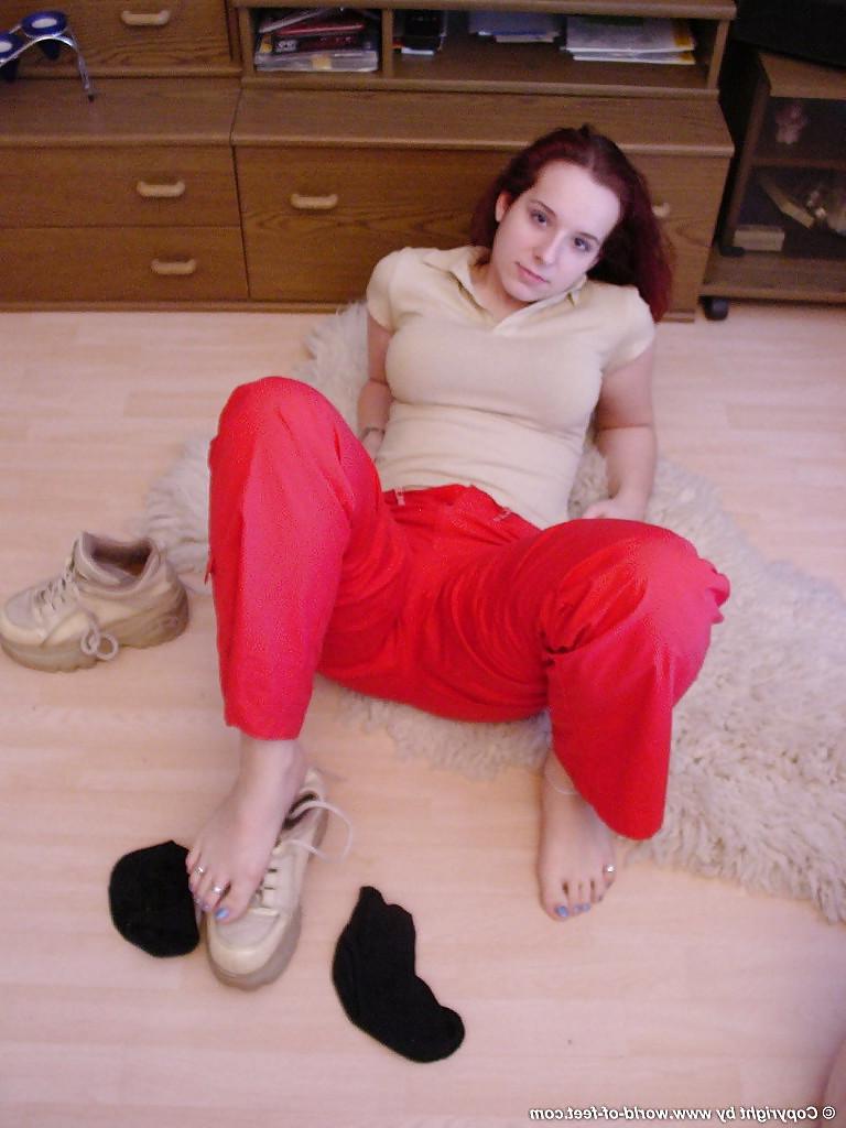 25P Stinky Smelly Feet & Socks