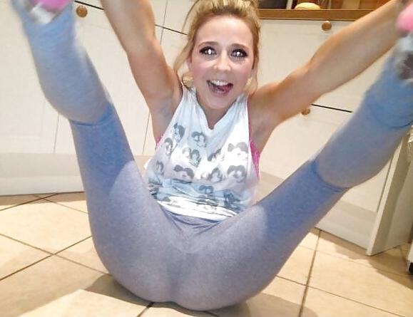25P Spread 'em bitch! 15