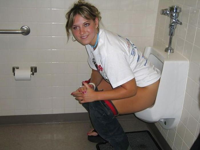 24P Toilet