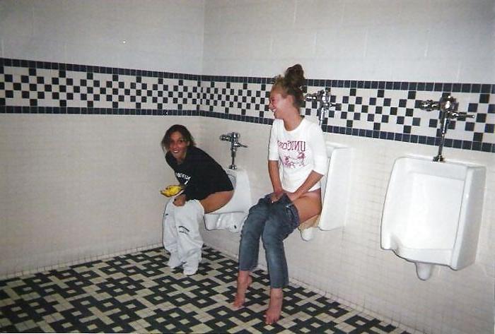 24P Toilet