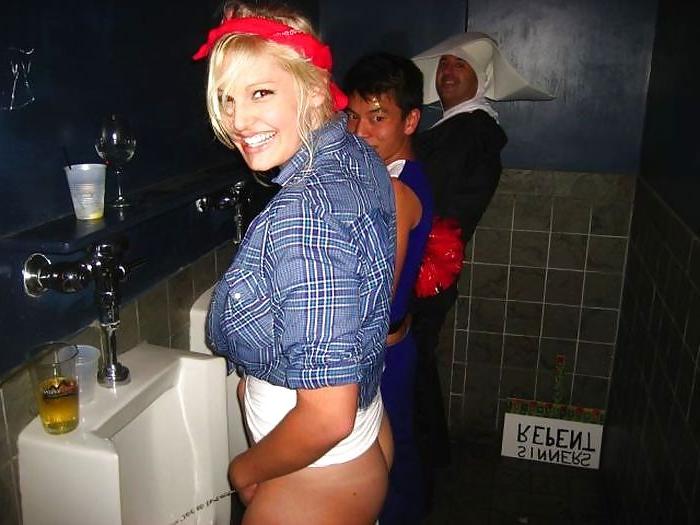 24P Toilet
