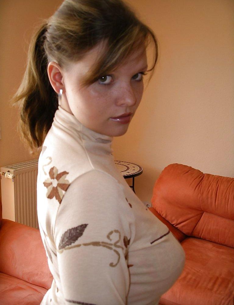 10P Teen bitch