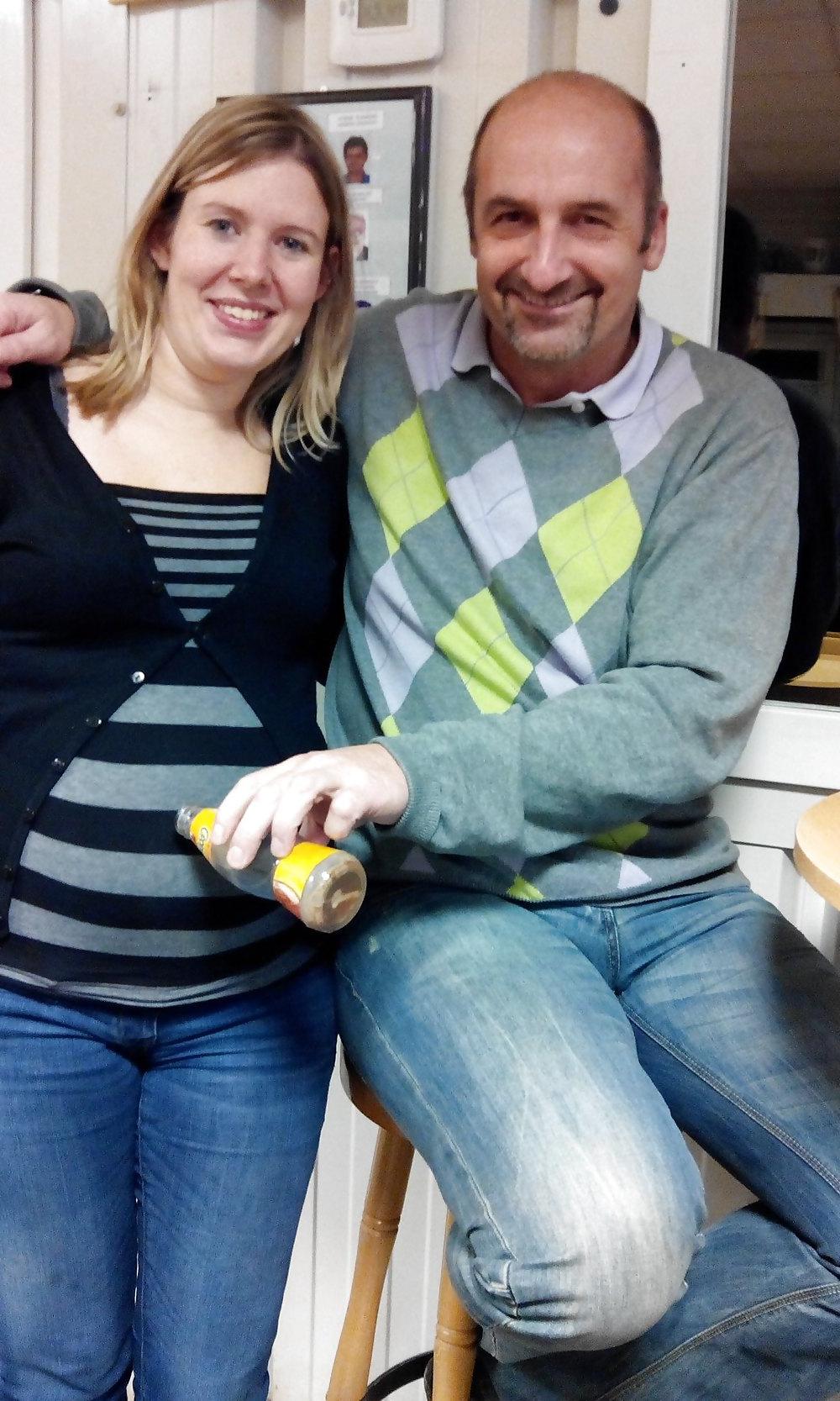 7P Future maman belge enceinte et salope