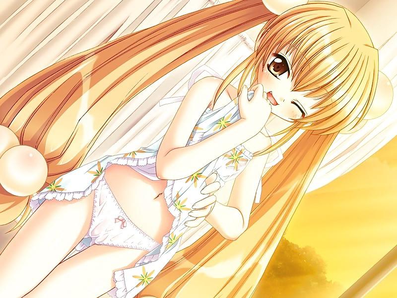 25P Cute and petite hentai girls