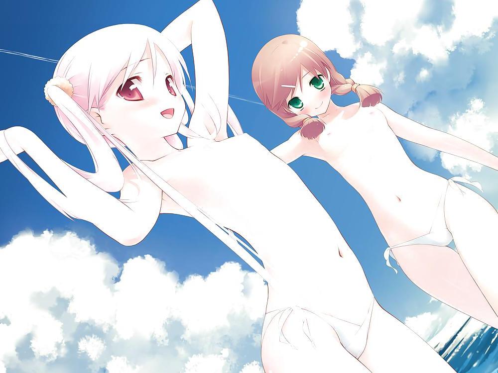 25P Cute and petite hentai girls