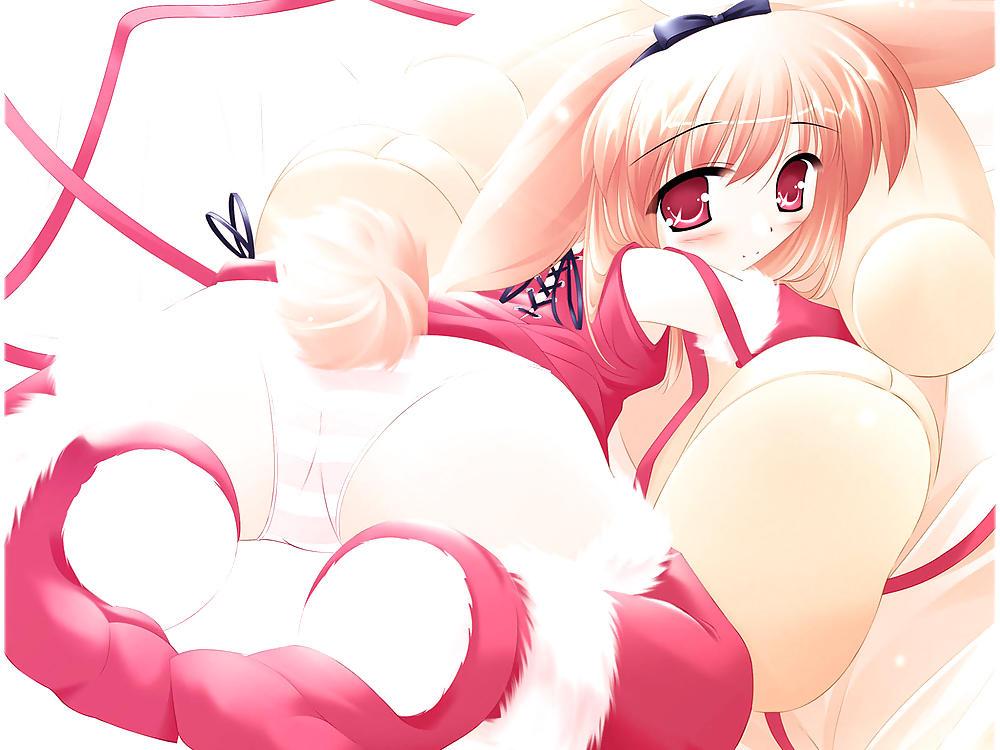25P Cute and petite hentai girls