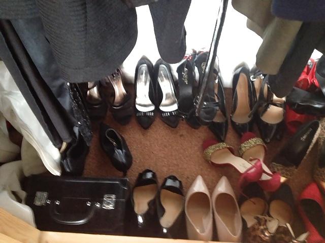 17P Shoes & Gloves