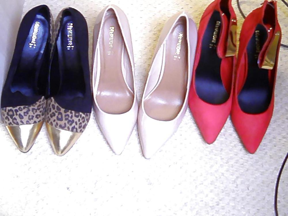 17P Shoes & Gloves
