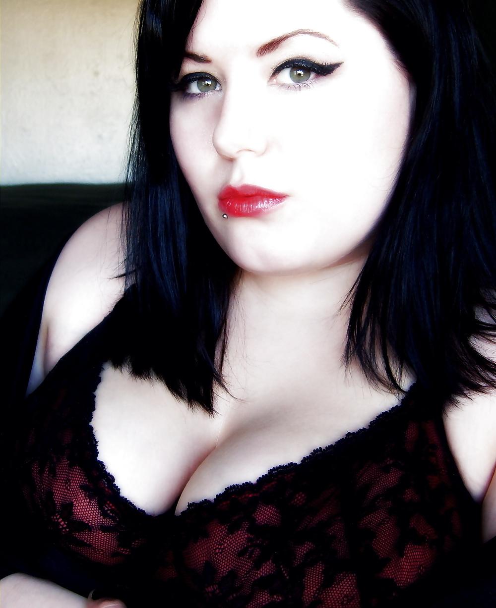 25P Sweet Hot BBW Goddess