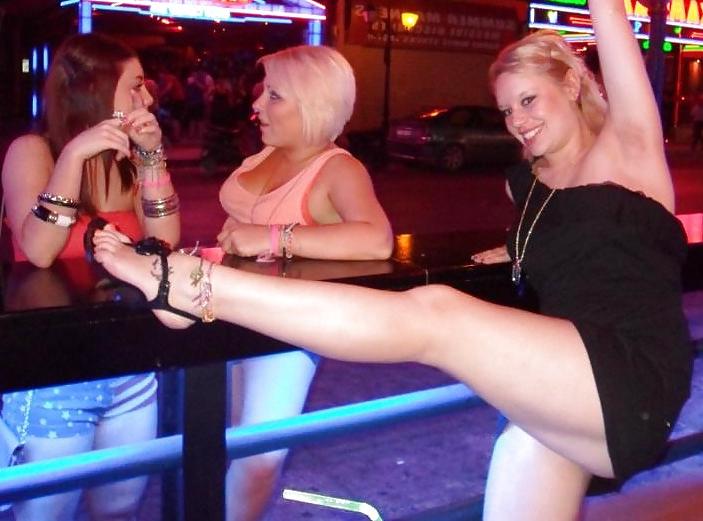 25P Spread 'em bitch! 14