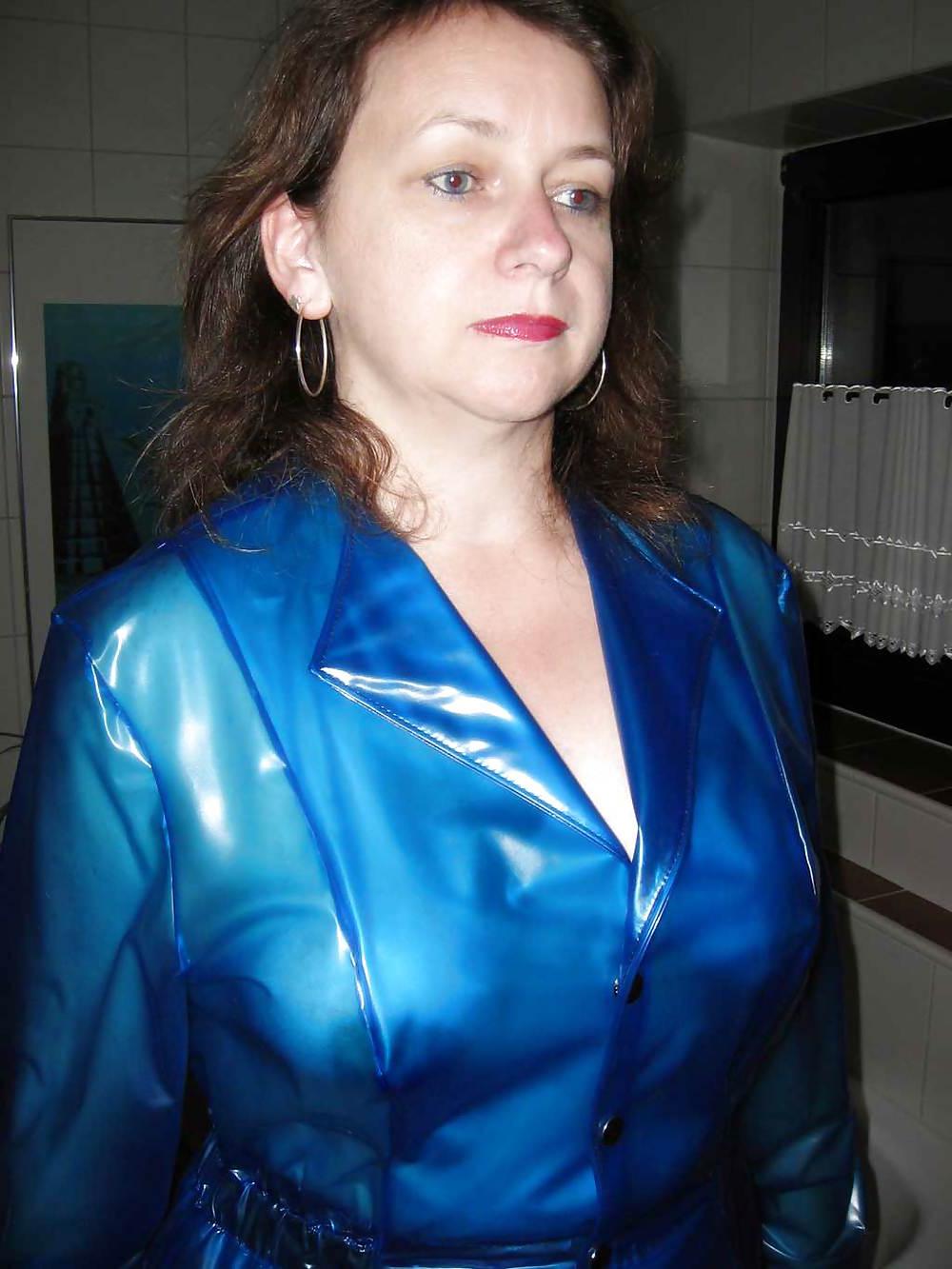 18P Wife in PVC Jacket and popper pants