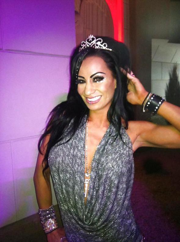 24P Simone DanaLustrous-Nasty Goddess
