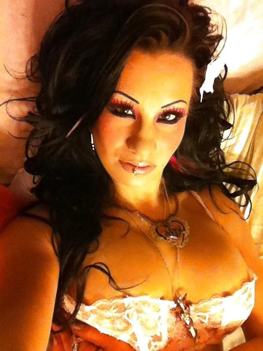 24P Simone DanaLustrous-Nasty Goddess