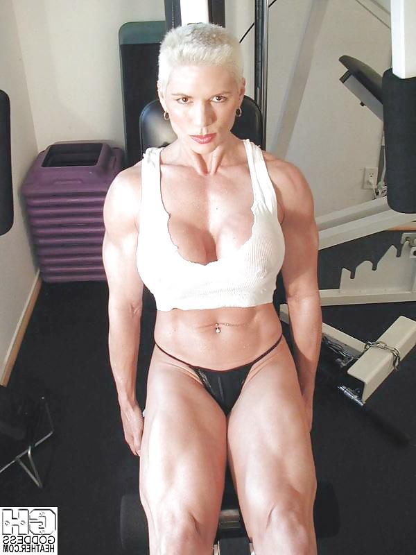 25P Muscle blonde strong blonde bitch
