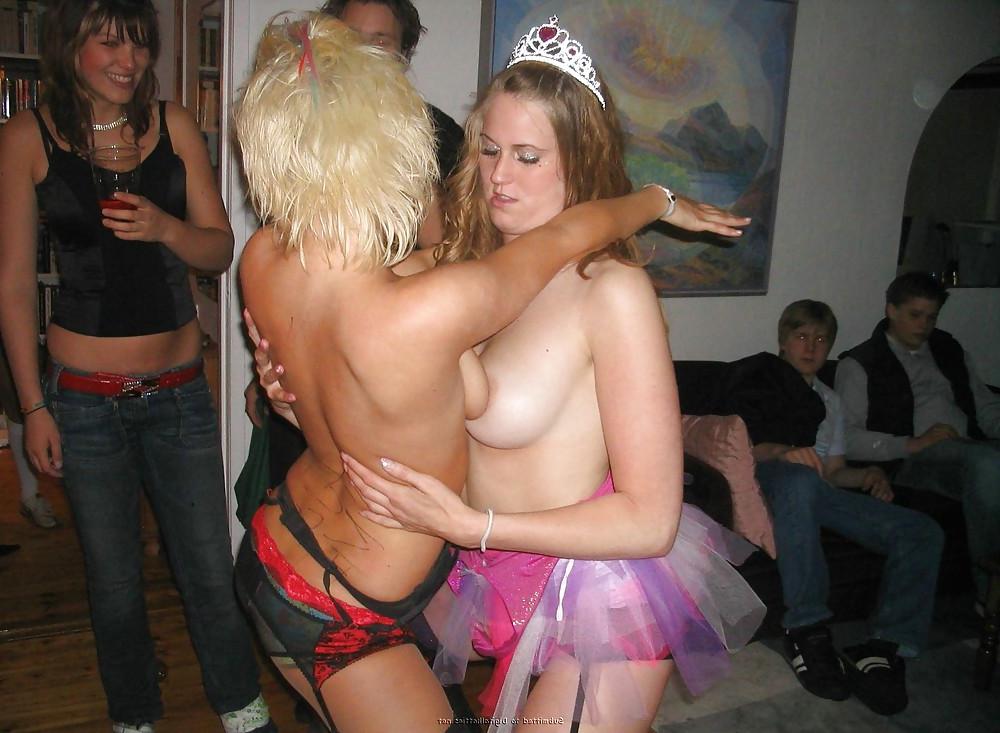 25P Alle weiblichen Hottie-Party