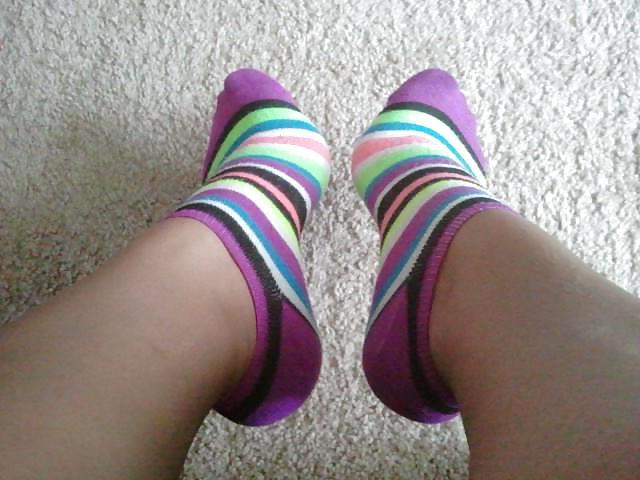 19P Socks and Feet :)