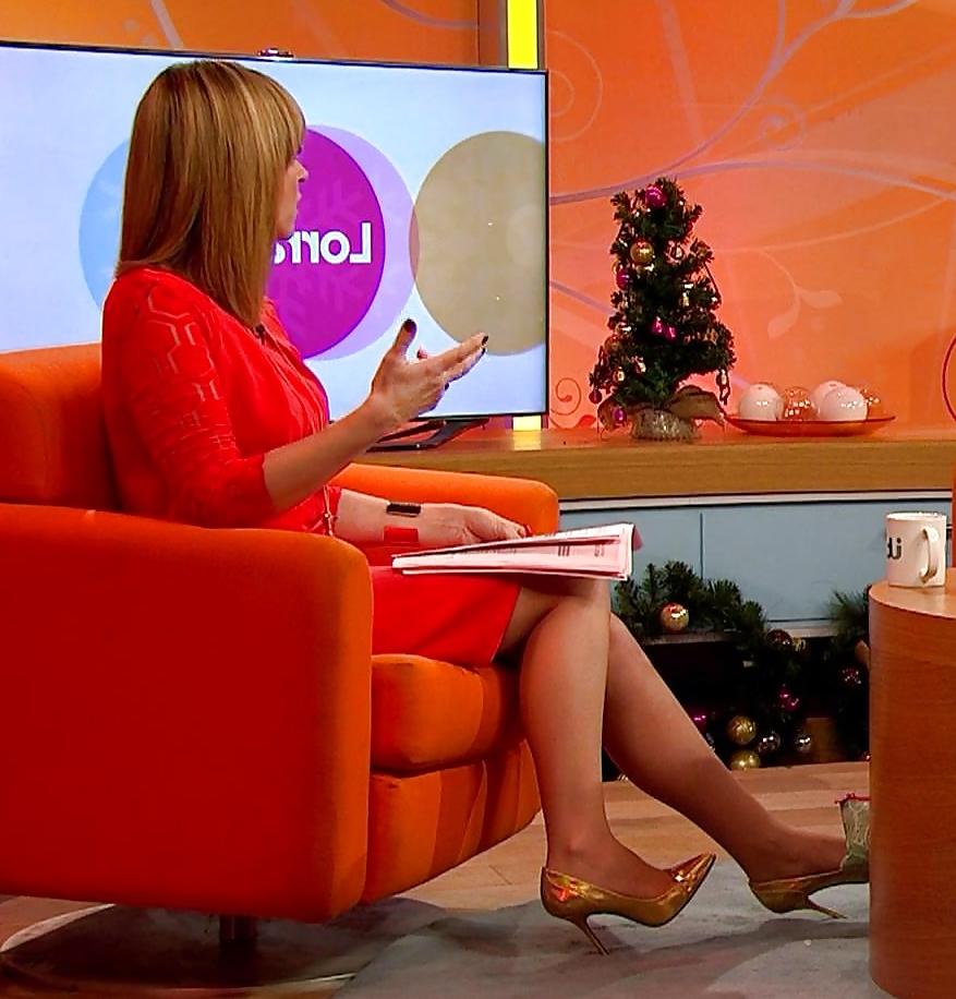 25P Sexy Legs, Heels & Nylons On British TV