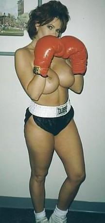 25P Boxing Gloves