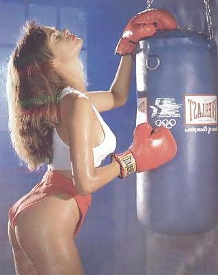 25P Boxing Gloves