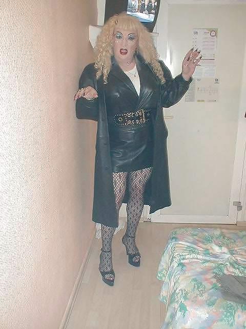 9P Isabelle leather bitch