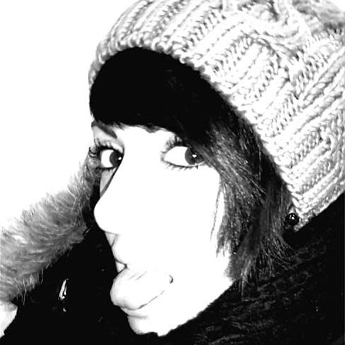 10P Deborah - Shorty Brunette Bitch I Can't Stand! 