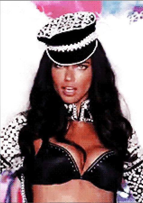 25P Adriana Lima The Goddess