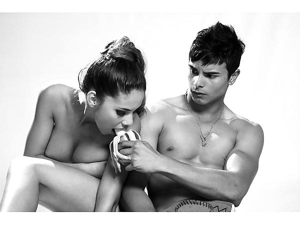 16P Topless photo shoot