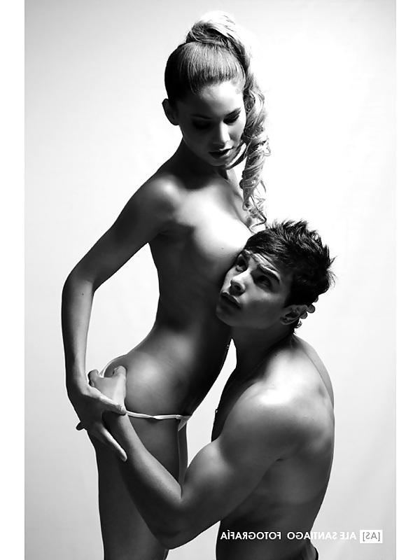 16P Topless photo shoot