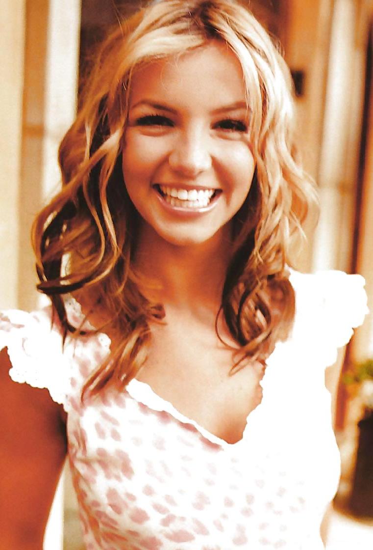23P Britney BITCH
