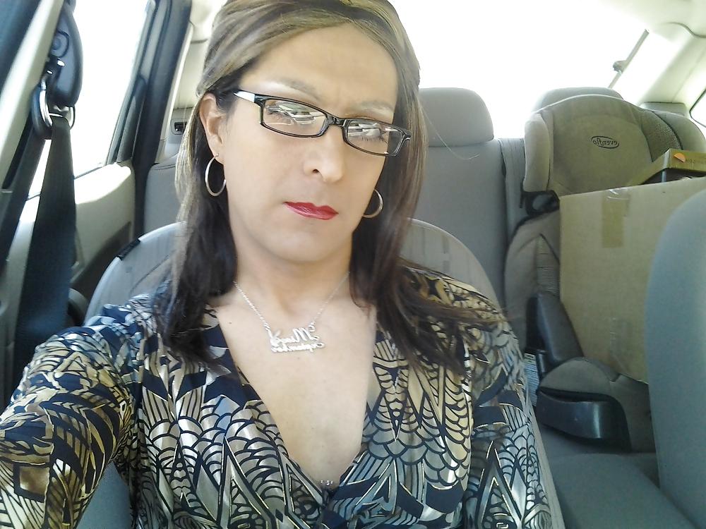 16P Angelica Marie Rios Nylon Feet Around Town
