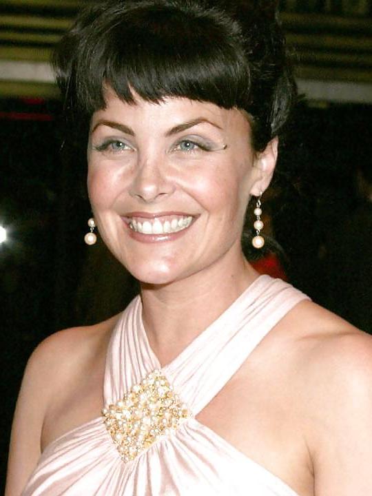 25P Sherilyn Fenn-Hollywood Goddess