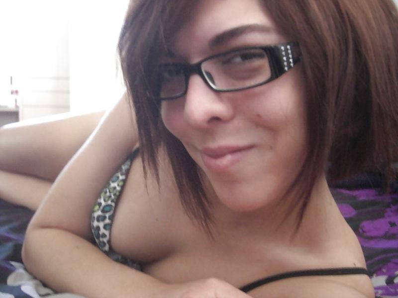 5P Cute shemale laying down flashing dick